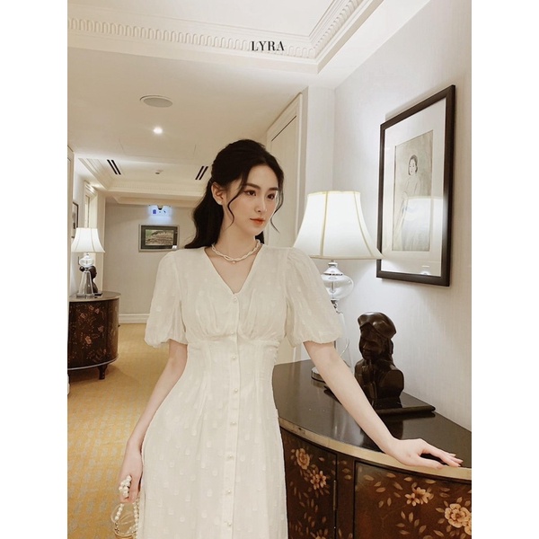 ĐẦM HOA NỔI MIDI RÃ NGỰC CỔ V