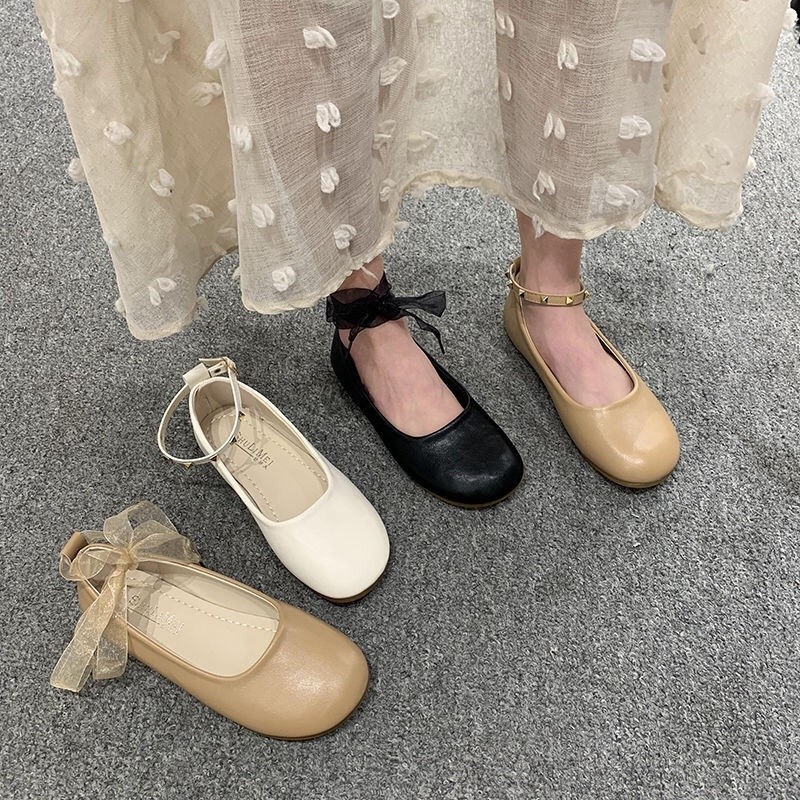 Giày Búp Bê Đính Đinh Tán Thời Trang Dành Cho Nữ