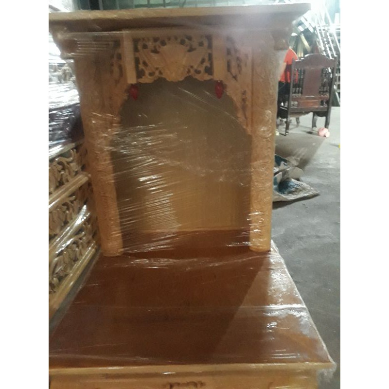 Ban bàn thờ thần tài ông địa gỗ pơ mu size 36 cm