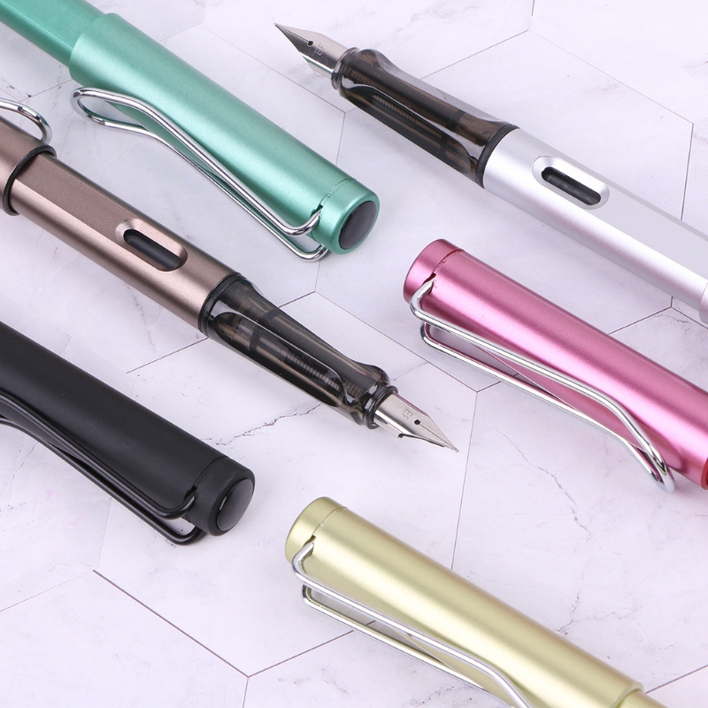 Bút máy chữ LOVE thiết kế độc đáo sang trọng