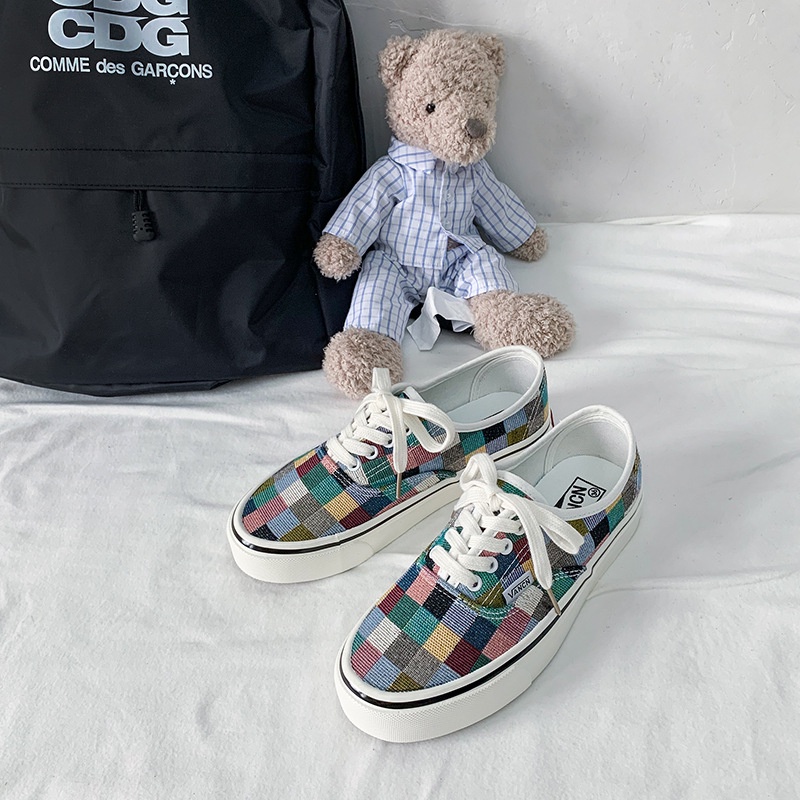 Giày Thể Thao Canvas Họa Tiết Caro Nhiều Màu Sắc Cổ Điển Thời Trang Unisex