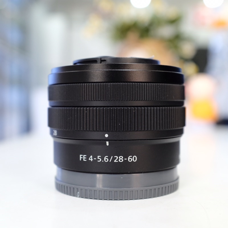 Ống kính Sony FE 28-60mm F4-5.6 New