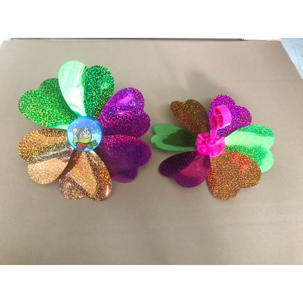 Cầm tay chơi,gắn vào xe đẩy gấp gọn,xe trượt scooter,xe đạp cho bé