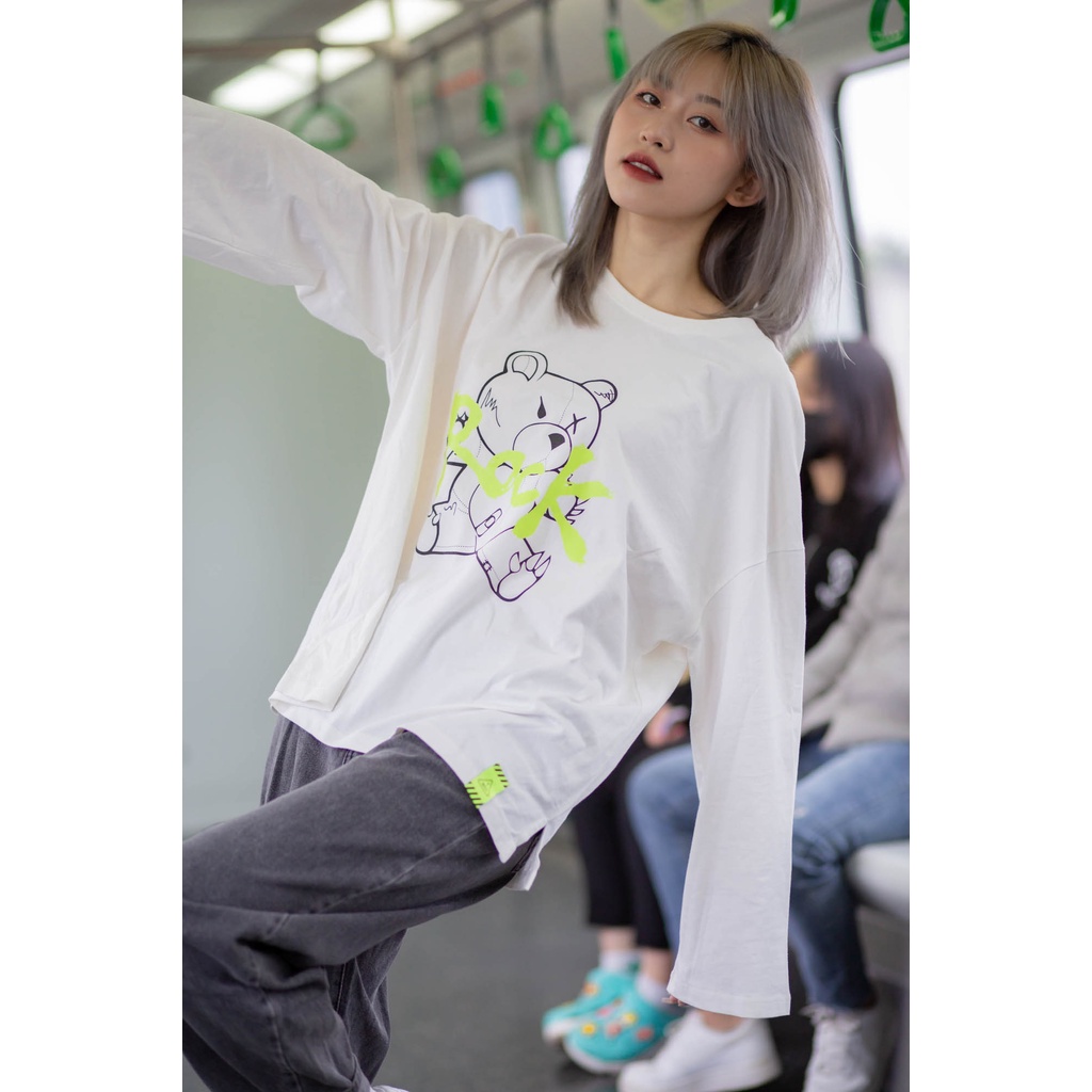 Áo Thun Dài Tay Nam Nữ Unisex BOO Oversize Dáng Rộng 100% Cotton In Graphic Nổi Bật