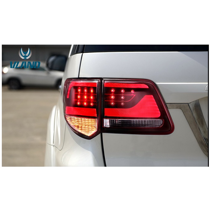 1 Cặp Đèn Hậu Toyota Fortuner 2012-2014 Mẫu LandCruiser