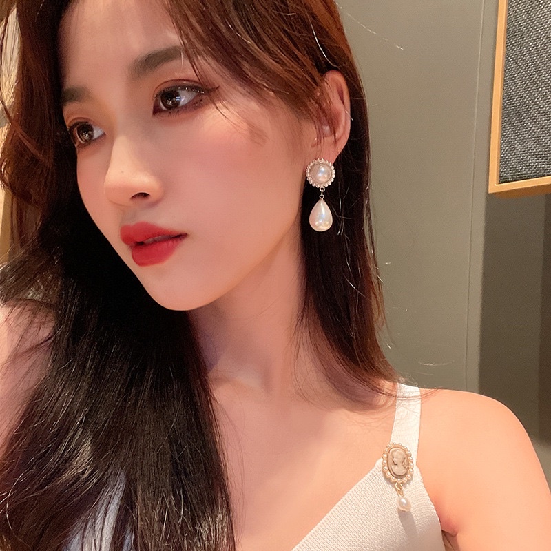 Bông tai tròn hình giọt nước đính ngọc trai nhân tạo phong cách sang chảnh, đi tiệc cho nữ BT52