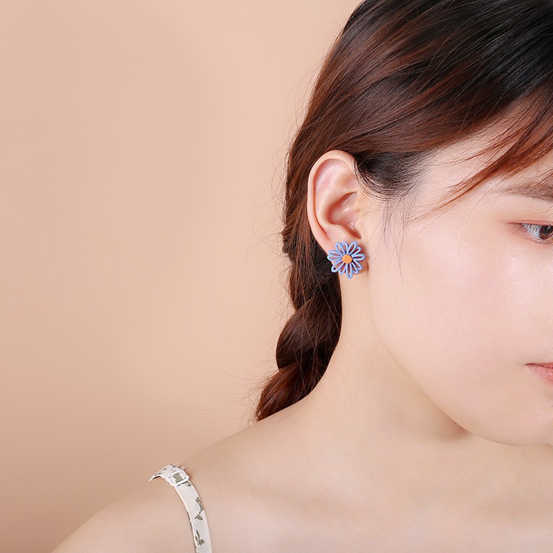 Bông tai hoa cúc cách điệu style Hàn cực xinh - HT292