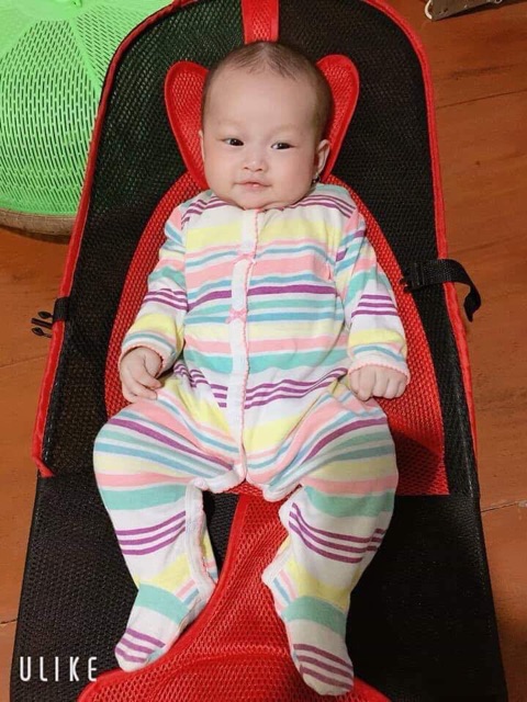 Ghế rung đa chức nặng tặng kèm đồ chơi