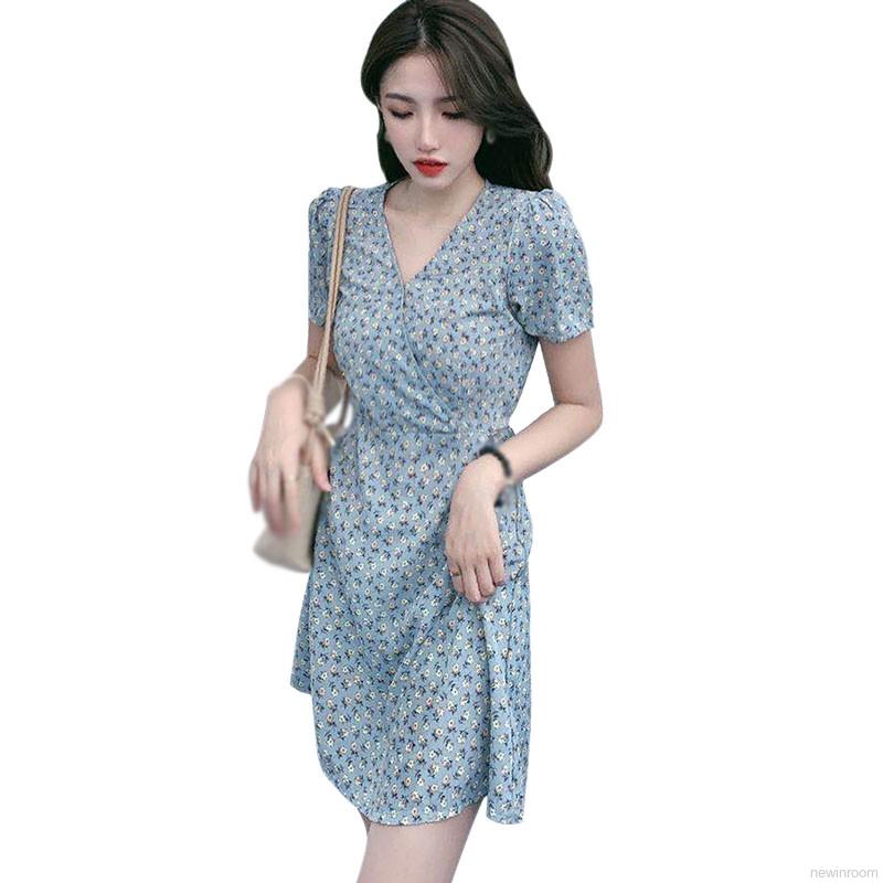 Đầm Tay Ngắn Cổ Chữ V Họa Tiết Hoa Xinh Xắn Phong Cách Hàn Quốc | BigBuy360 - bigbuy360.vn