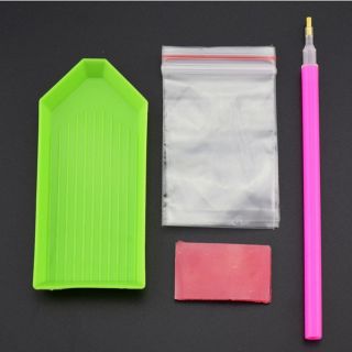 Tranh đính đá ! Vợ chồng hạnh phúc (50×92)