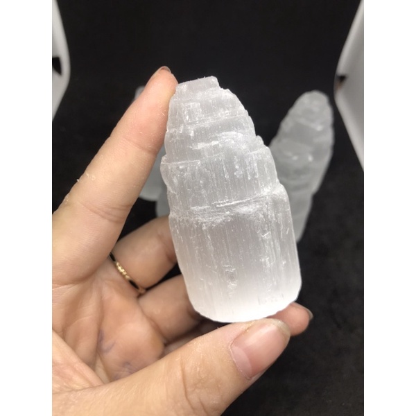 Tháp tầng Selenite