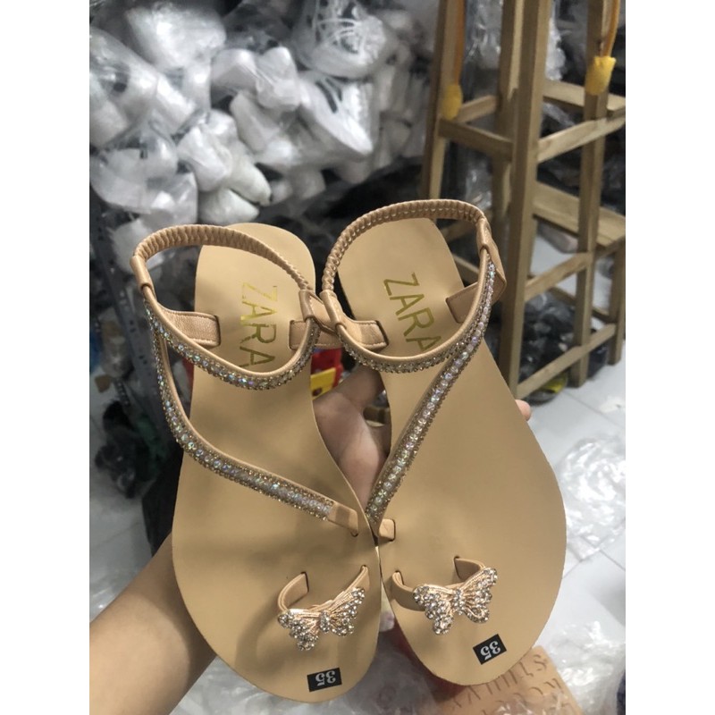 Dép sandal quai xỏ ngón đính đá hình cánh bướm cực xinh