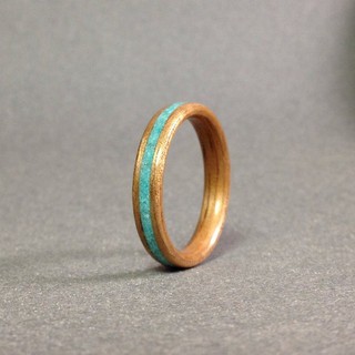 Nhẫn gỗ oak cẩn đá turquise