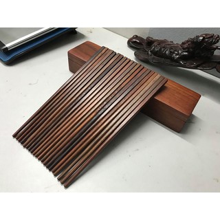 Đũa ăn gỗ trắc đỏ trơn đầu vuông