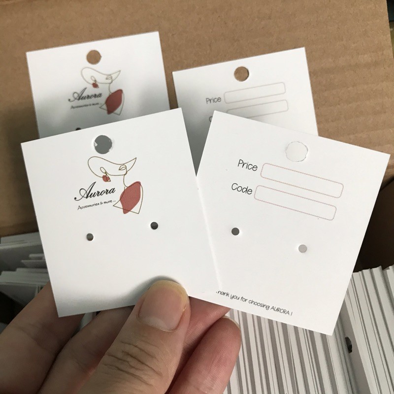 Nhãn khuyên tai cho shop  in theo yêu cầu - đục lỗ sẵn