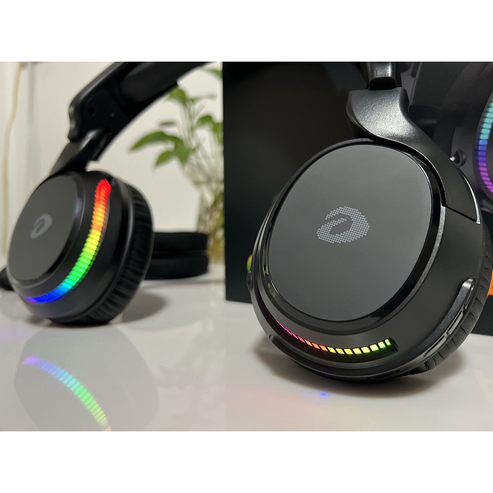 TAI NGHE KHÔNG DÂY GAMING DAREU A710 LED RGB WIRELESS 5.8G HÀNG CHÍNH HÃNG