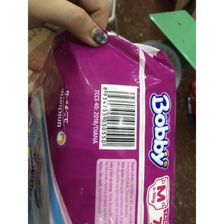 Tã dán Bobby size M 76 tặng 6 tã quần