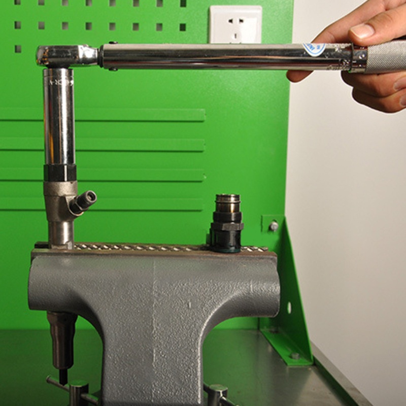 Dụng Cụ Tháo Lắp Ống Tiêm Piezo Chuyên Dụng