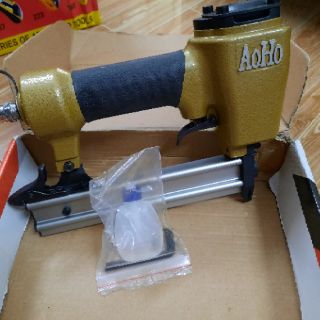 Súng bắn đinh gỗ AOHO F30