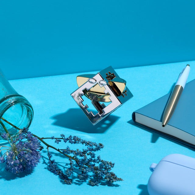 Đồ chơi giải đố Huzzle sắt Nhật Hanayama - Bộ Limited