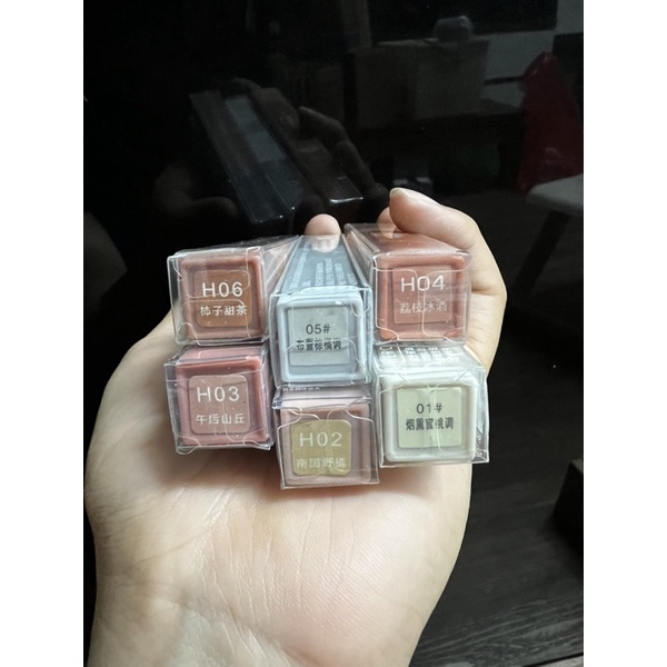 Son Bóng Dưỡng Ẩm Chống Nước Chống Khô Lâu Trôi Màu Cam