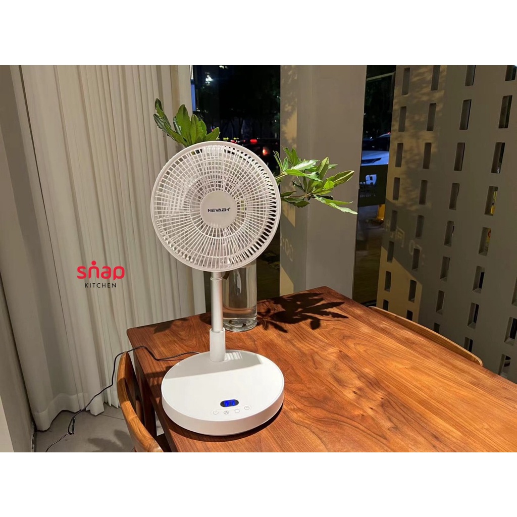 Quạt sạc, quạt tích điện NEVAEH  điều khiển từ xa 12 cánh 6 cấp độ gió, có màn hình led hiển thị, tiết kiệm điện