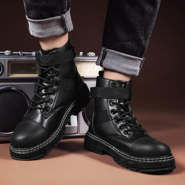 Giày Boot Nam Thời Trang Retro xa nhanh