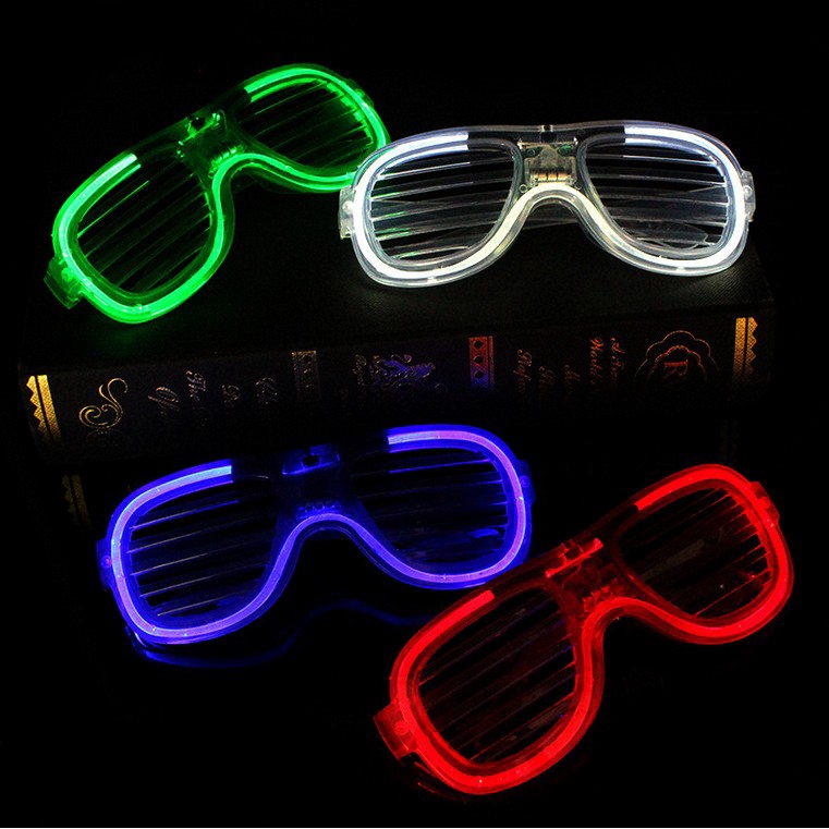 Mắt Kính Nhựa Sọc Ngang Phối Đèn Led Độc Đáo Cá Tính Cho Nam Và Nữ | BigBuy360 - bigbuy360.vn