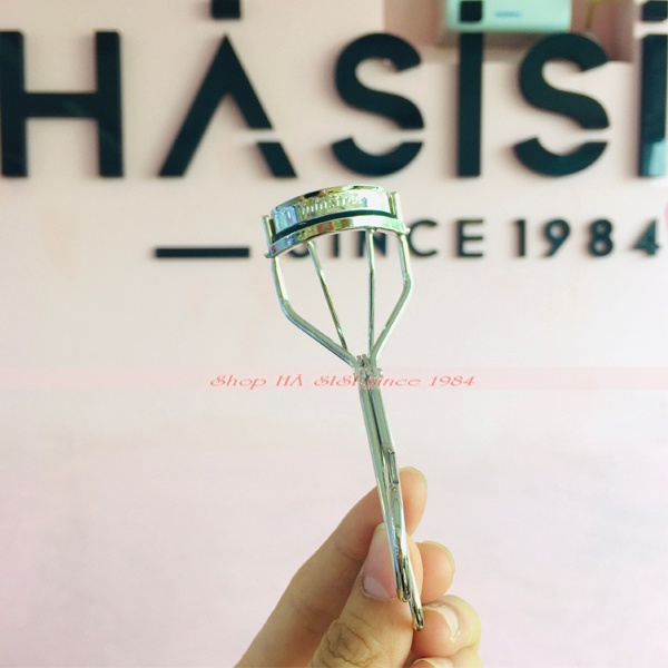 Kẹp Bấm Mi INNISFREE - Premium Eyelash Curler