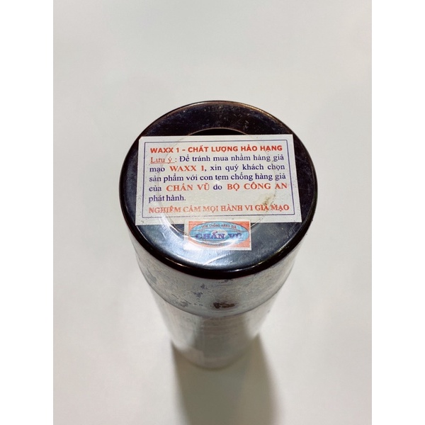 Chai xịt bóng Wax 1 làm sạch đồ da, bề mặt sơn và lốp xe bảo vệ vật dụng sáng bóng 550ml