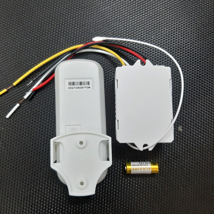 Công tắc điều khiển từ xa xuyên tường không dây 2 cổng điều khiển 2 đèn hoặc 2 hệ thống đèn độc lập ( 2 kênh)