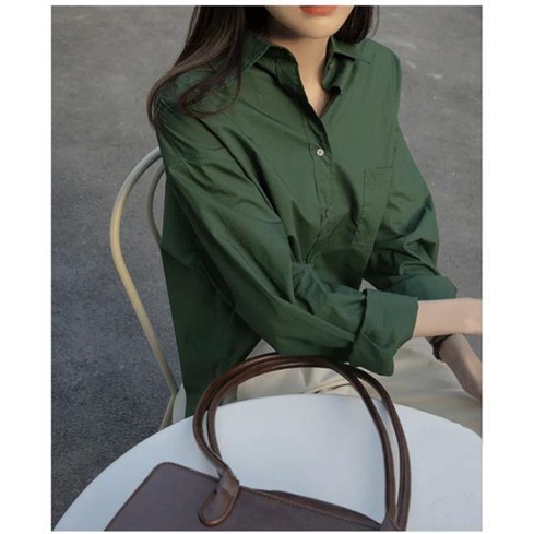 Shirt dark green women's shirt 2022 new spring and autumn retro Hong Kong style French minority pure color shirt design sense top Z2