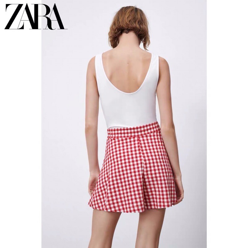 Quần váy Zara new best seller 2021 kẻ ô dáng xoè