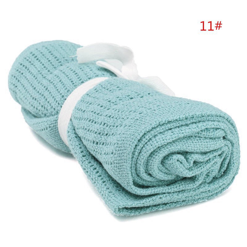 Chăn màu trơn mềm mại cho trẻ sơ sinh