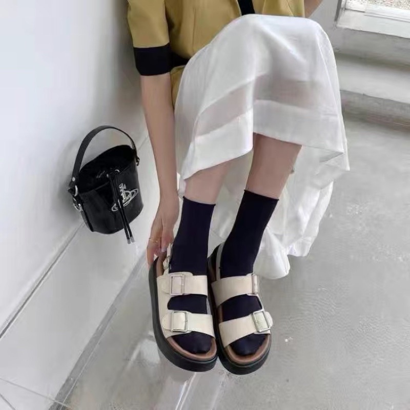 Dép mùa hè sandal đế dày phù hợp với mọi phong cách