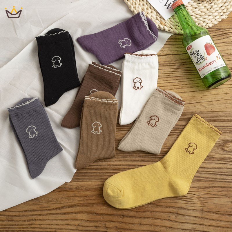 Vớ cổ cao sọc gân thêu họa tiết đáng yêu