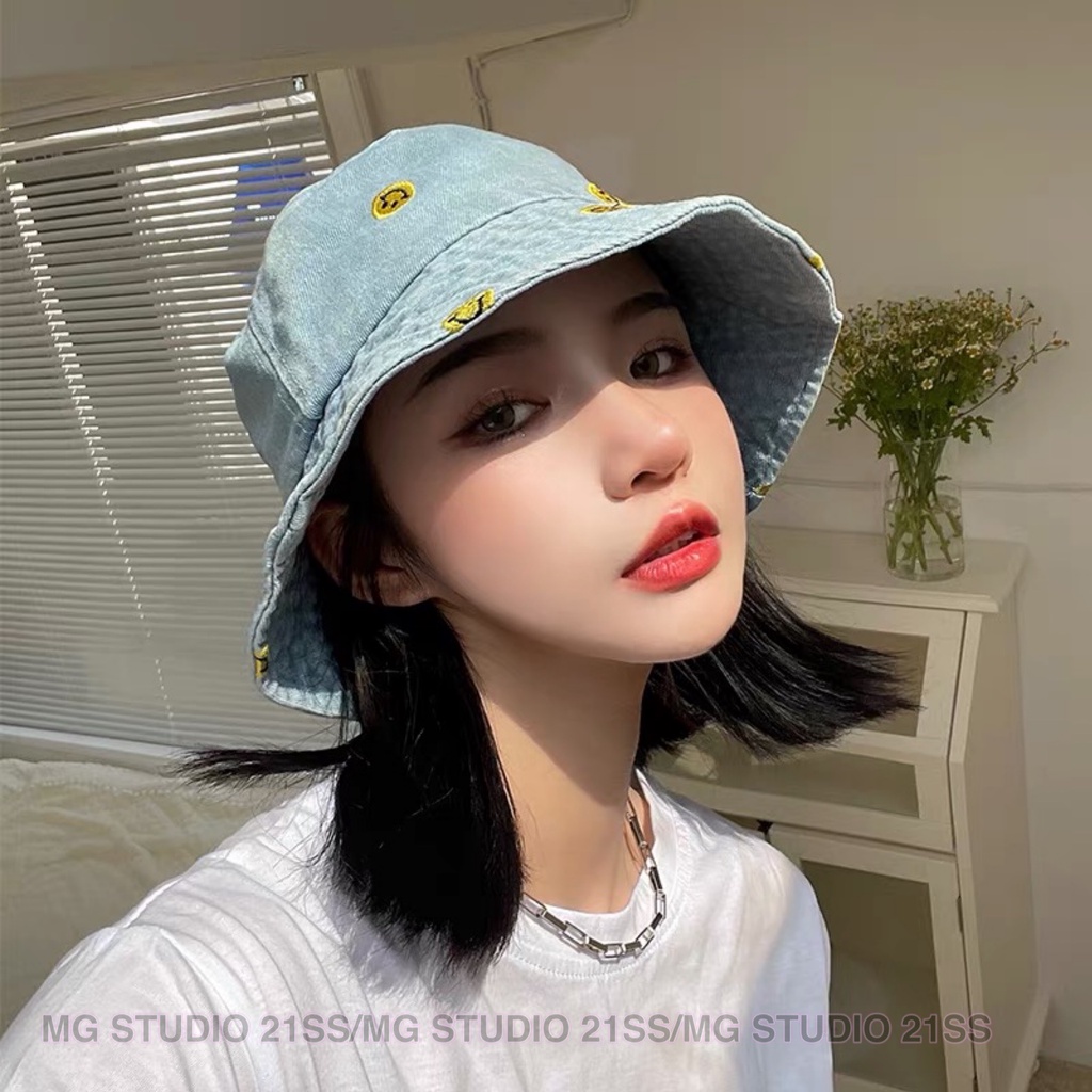 Mũ bucket MG STUDIO thêu họa tiết mặt cười
