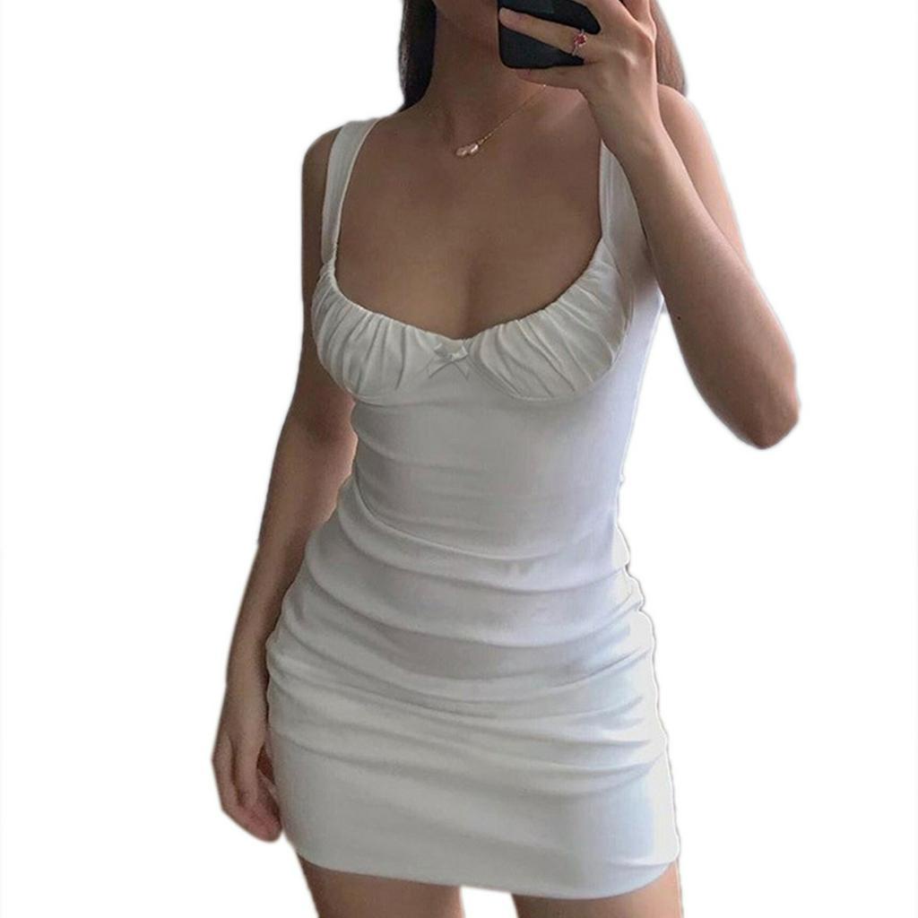 Đầm ngắn lưng trần phong cách quyến rũ dành cho nữ