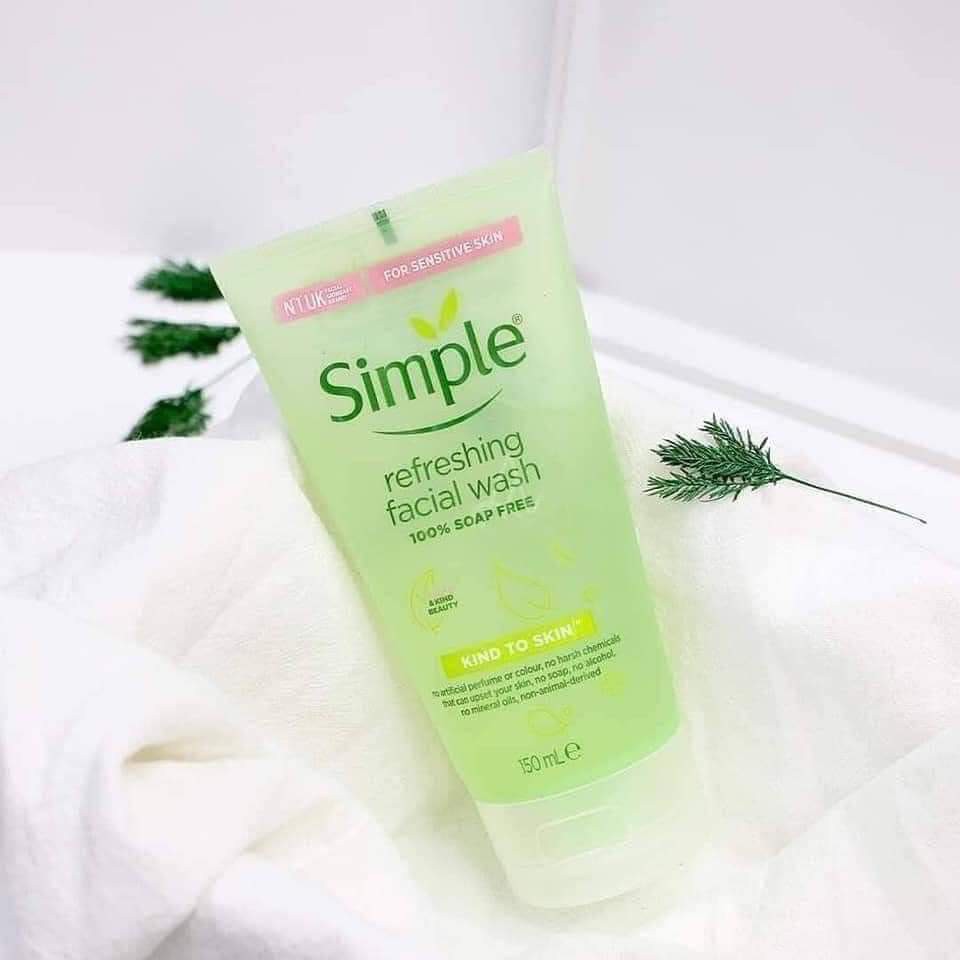 Combo 2 SIMPLE Nước Tẩy Trang Micellar Water 200ml + Sữa Rửa Mặt Dịu Nhẹ Refreshing Facial Wash 150ml