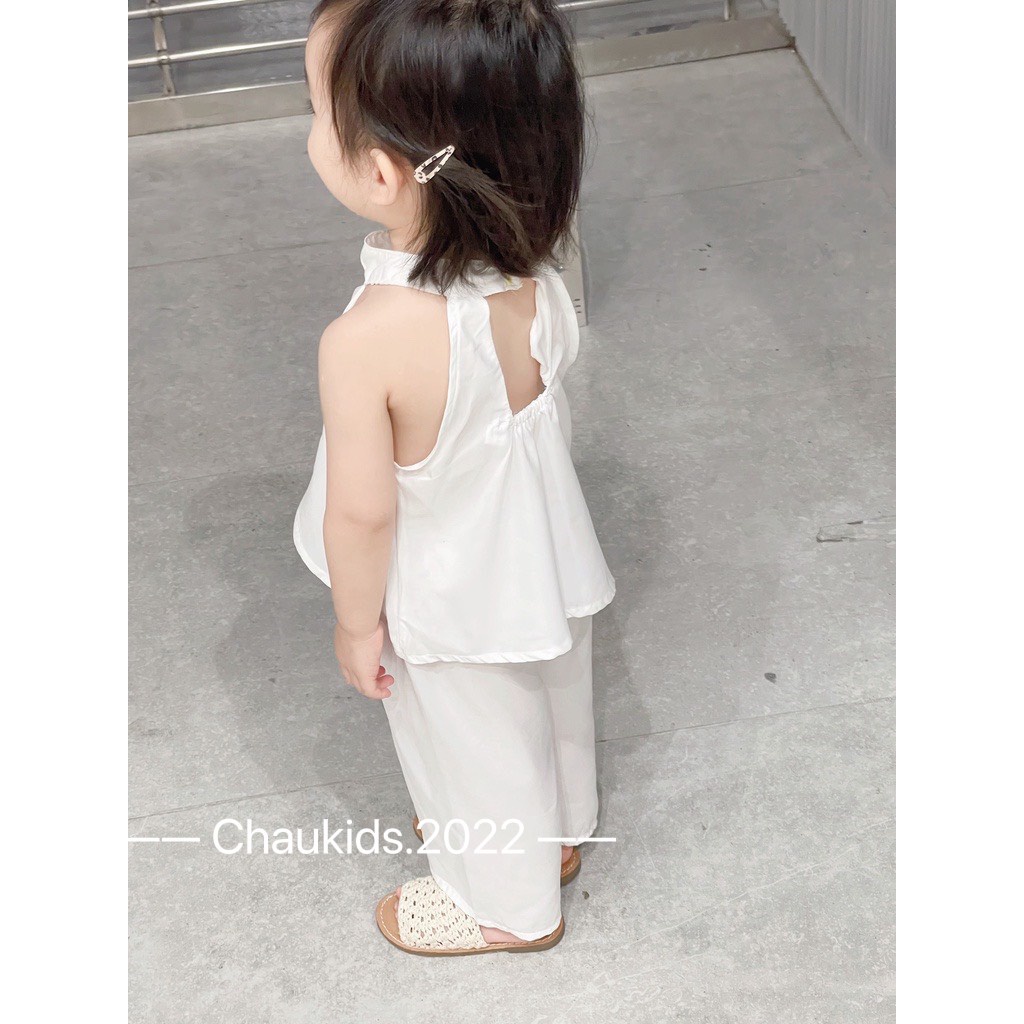 Bộ lụa trắng cổ yếm bé gái