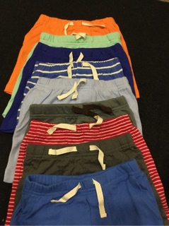Quần short Old navy  hè cho bé trai bán set 5c .