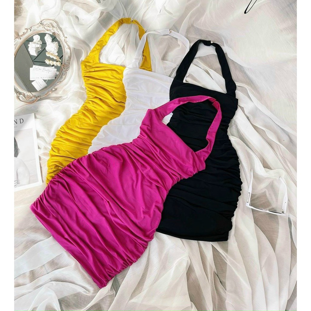 Đầm yếm body nhún 2 bên hot hit