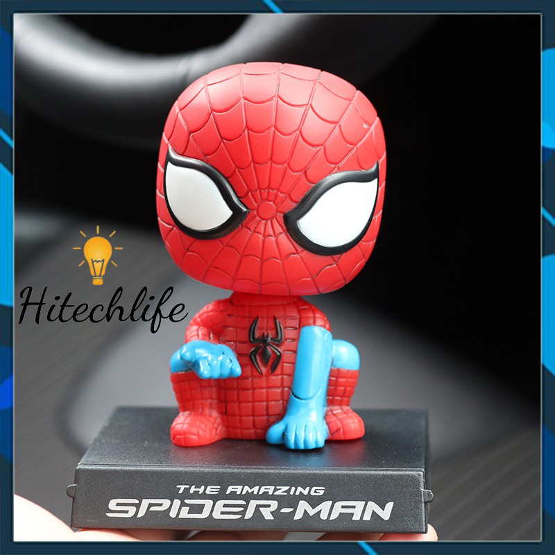 Phụ Kiện Hitechlife Trang Trí Taplo Xe Hơi Kèm Giá Đỡ Điện Thoại Spiderman Iron Man Captain Cực Đáng Yêu Trang Trí Ô Tô