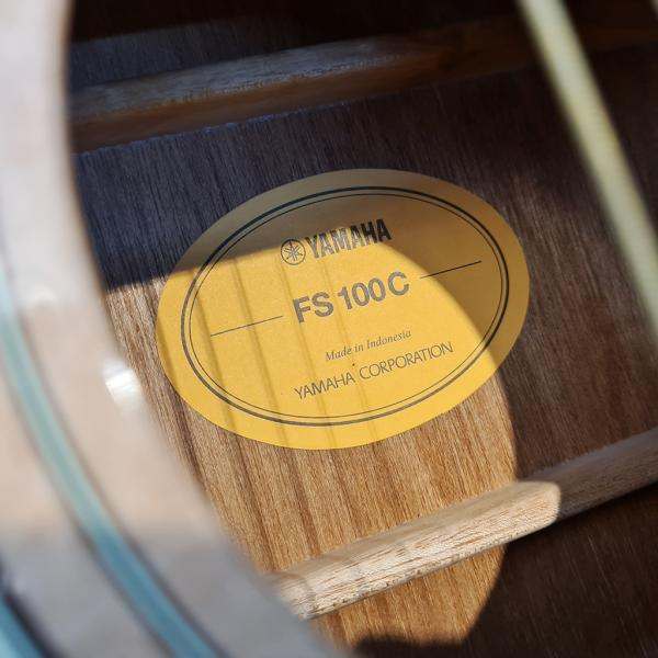 Đàn Guitar Acoustic Yamaha FS100C Tặng Bao, Capo