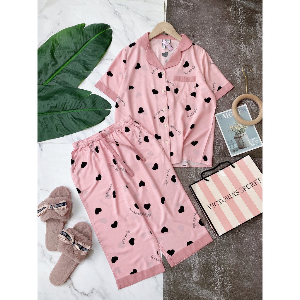 [Mã SKAMA07 giảm 8% đơn từ 250k] Đồ bộ nữ, bộ lanh nữ, bộ pyjama LỬNG mặc nhà nữ họa tiết trái tim đen BOH58