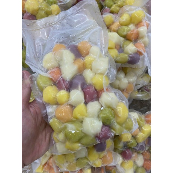 KHOAI MÌ VIÊN NGŨ SẮC