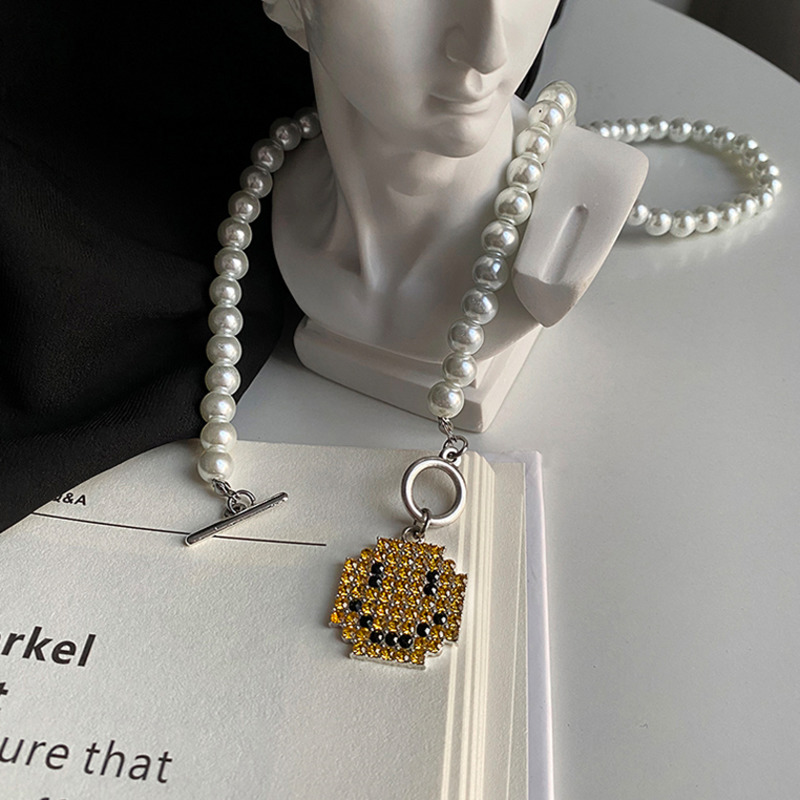 Dây chuyền ngọc trai mặt cười phong cách hip hop Nhật Bản