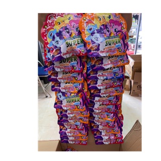1 dây gồm 12 gói kẹo nổ thái lan