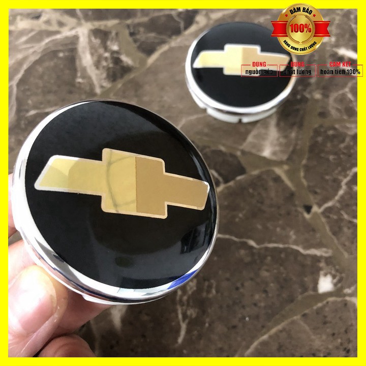 01 chiếc Logo chụp mâm bánh xe ô tô Chevrolet có đường kính lỗ lắp 63mm CRZ63
