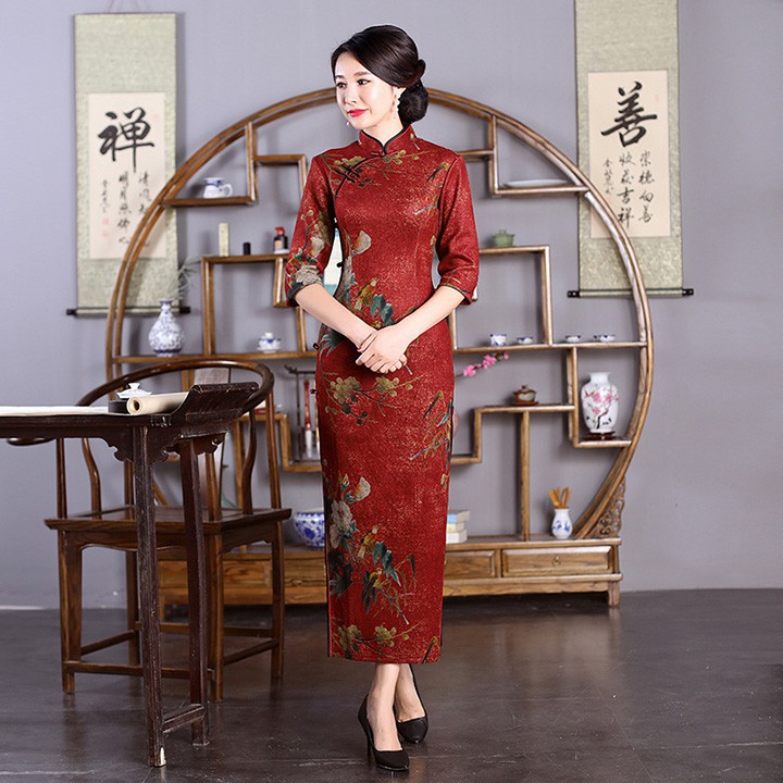 ĐẦM SƯỜN XÁM THƯỢNG HẢI CỔ TÀU QUÝ BÀ IN HỌA TIẾT CÂY HOA LÁ NỀN ĐỎ SANG TRỌNG CÓ SIZE LỚN - HÀNG NHẬP KHẨU
